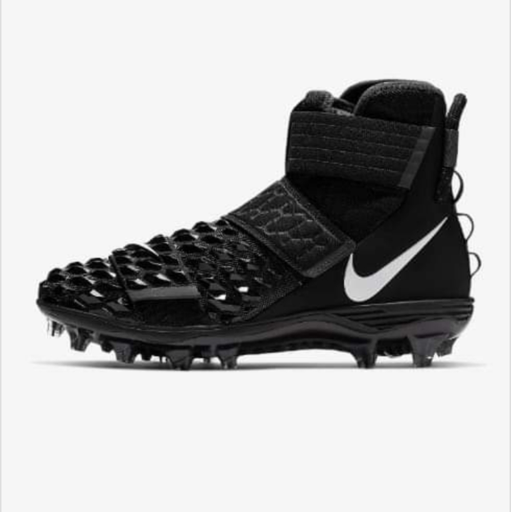 Football cleats